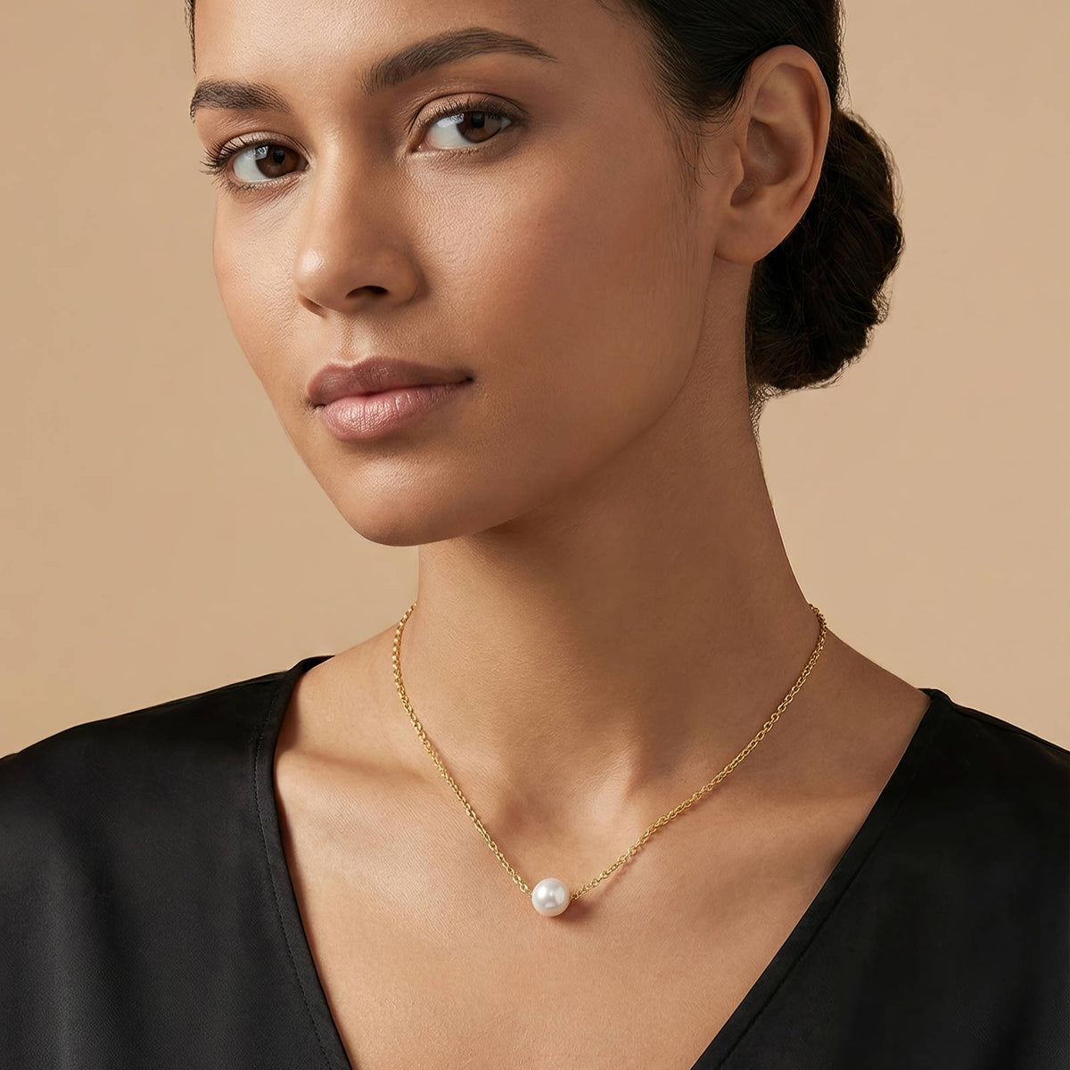 Perla Pearl Necklace by Michaely – view 6