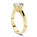 Solitairering met ronde diamant van 1 ct en gedraaide schouders in geelgoud — aanzicht 1